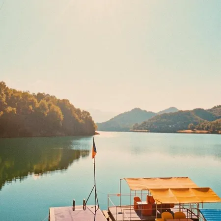 999 Jablanicko Jezero 게스트하우스