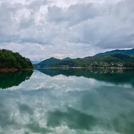 999 Jablanicko Jezero