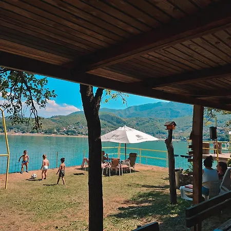 게스트하우스 999 Jablanicko Jezero Ostrozac (Jablanica)